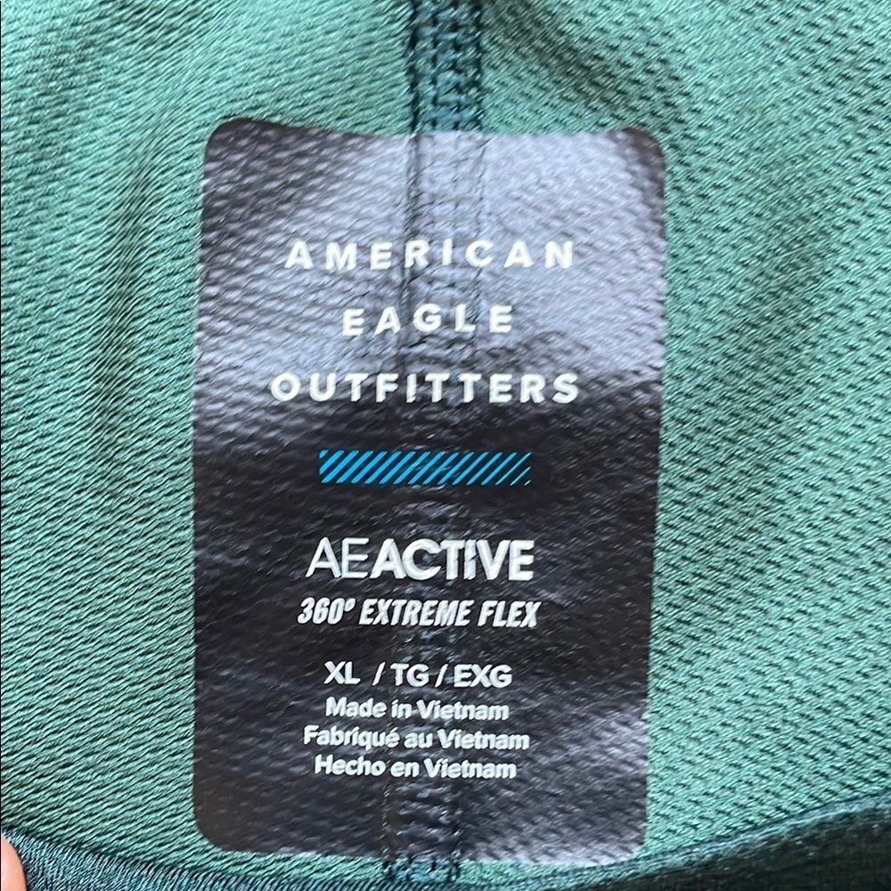American Eagle Outfitters Green Short Sleeve Gym Tee - Picture 2 of 8